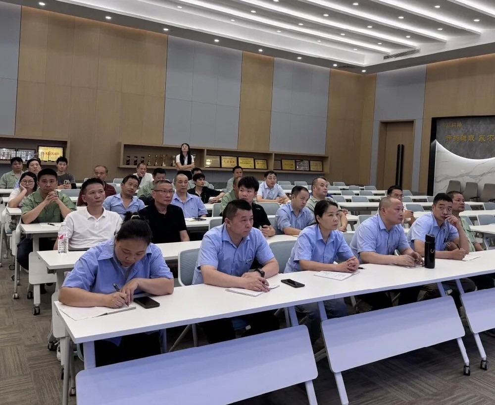 安全无小事 时刻记心间|虎牙官网网页版入口_虎牙（中国）
集团开展2025年“安全生产月”活动