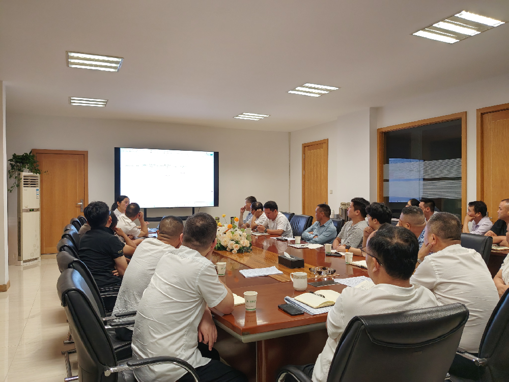 筑牢安全防线 精控项目成本|虎牙官网网页版入口_虎牙（中国）
装饰组织开展安全培训暨项目成本复盘会