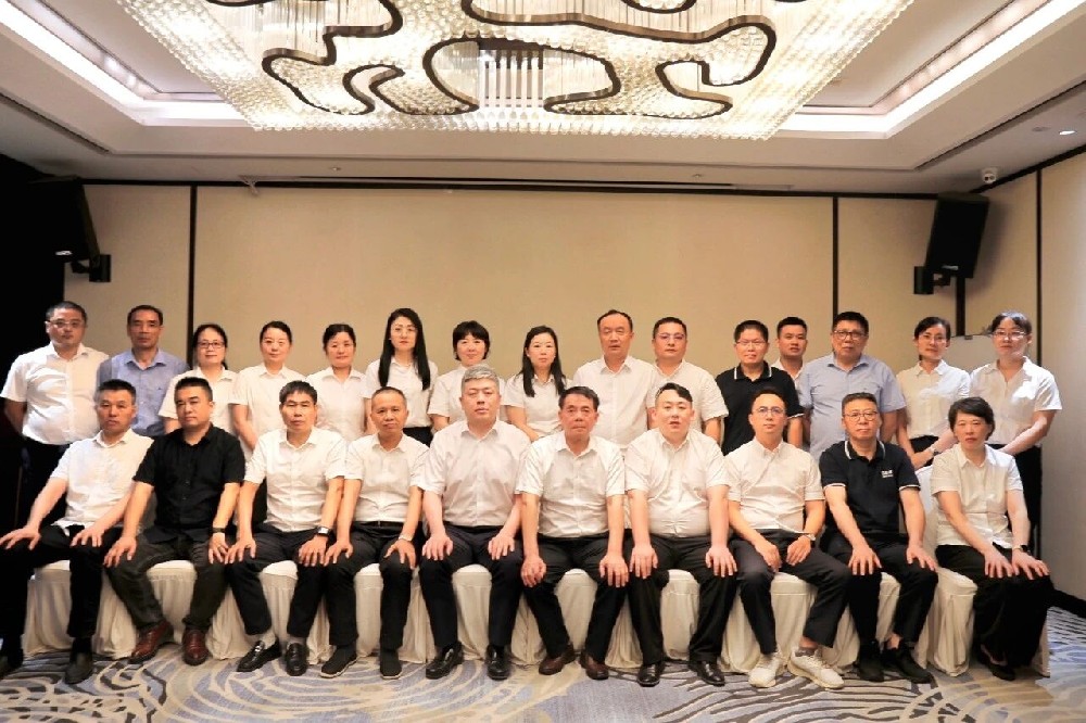 乘风破浪 向新而行｜虎牙官网网页版入口_虎牙（中国）
集团2026年半年度会议圆满召开